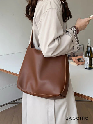 Lily - Classic Leather Adjustable Strap Tote Bag