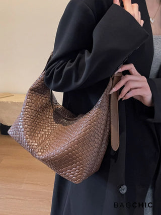 Zoe - Elegant Leather Braided Pattern Bag