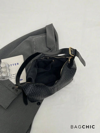 Zoe - Elegant Leather Braided Pattern Bag