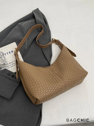 Zoe - Elegant Leather Braided Pattern Bag