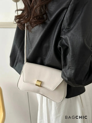 Willow - Fashion Leather Curved Flap Handbag