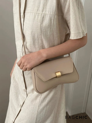 Willow - Fashion Leather Curved Flap Handbag