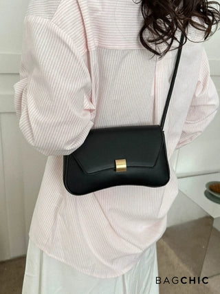 Willow - Fashion Leather Curved Flap Handbag