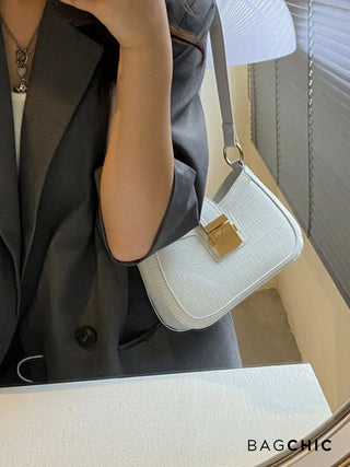 Victoria - Gold Clasp Mini Saddle Bag