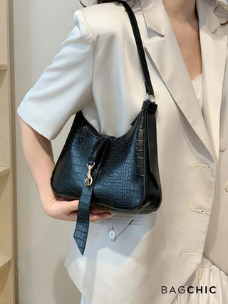 Anna - Modern Leather Chain Accent Saddle Bag