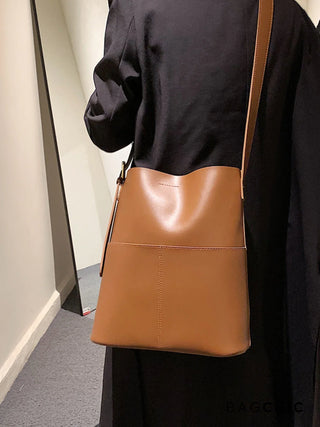 Eloise - Modern Leather Open-Top Tote Bag