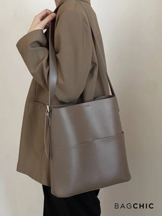 Eloise - Modern Leather Open-Top Tote Bag