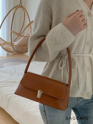 Natalia - Retro Leather Flap Top Bag