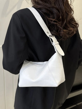 Amira - Textured Leather Everyday Shoulder Bag