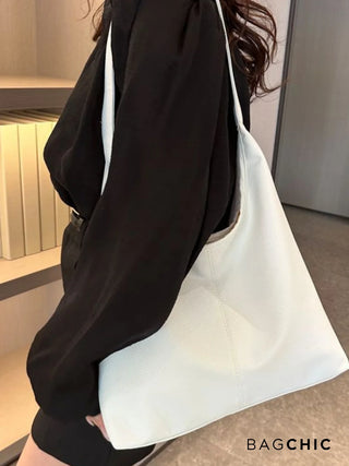 Margaret - Textured Leather Slouchy Hobo Bag