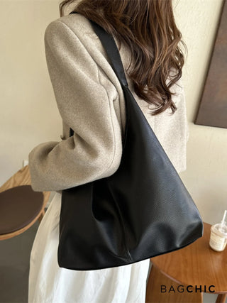 Margaret - Textured Leather Slouchy Hobo Bag