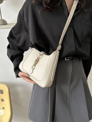 Eden - Minimalist Leather Saddle Shoulder Bag