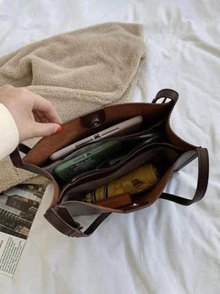 Melody - Sleek Leather Bucket Tote Bag